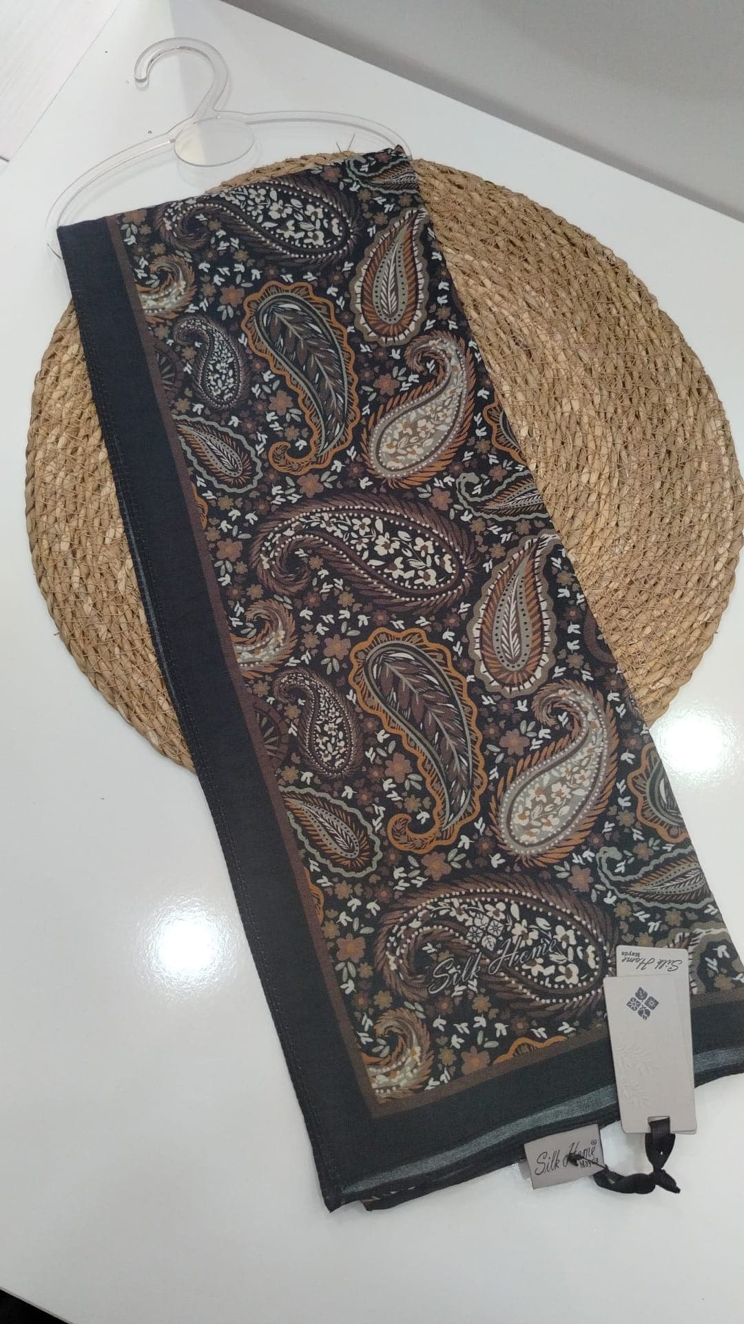 Silk home mayda şal.